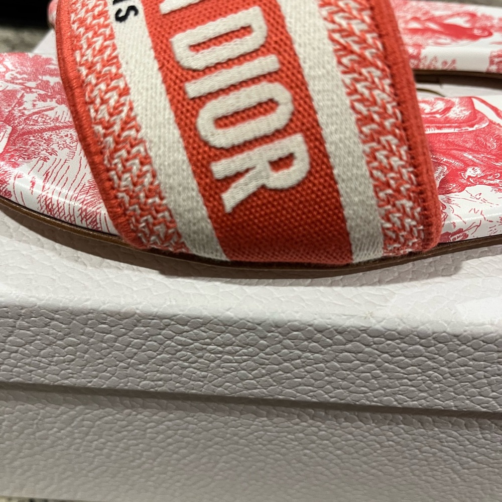Dior Slides - Picture 6 of 11